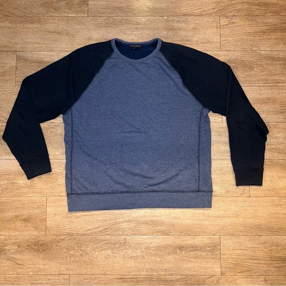Banana Republic Blue and Black Crewneck Sweater XL - Picture 1 of 3